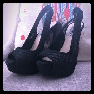 Steve Madden Black Suede Snake Heels 6.5